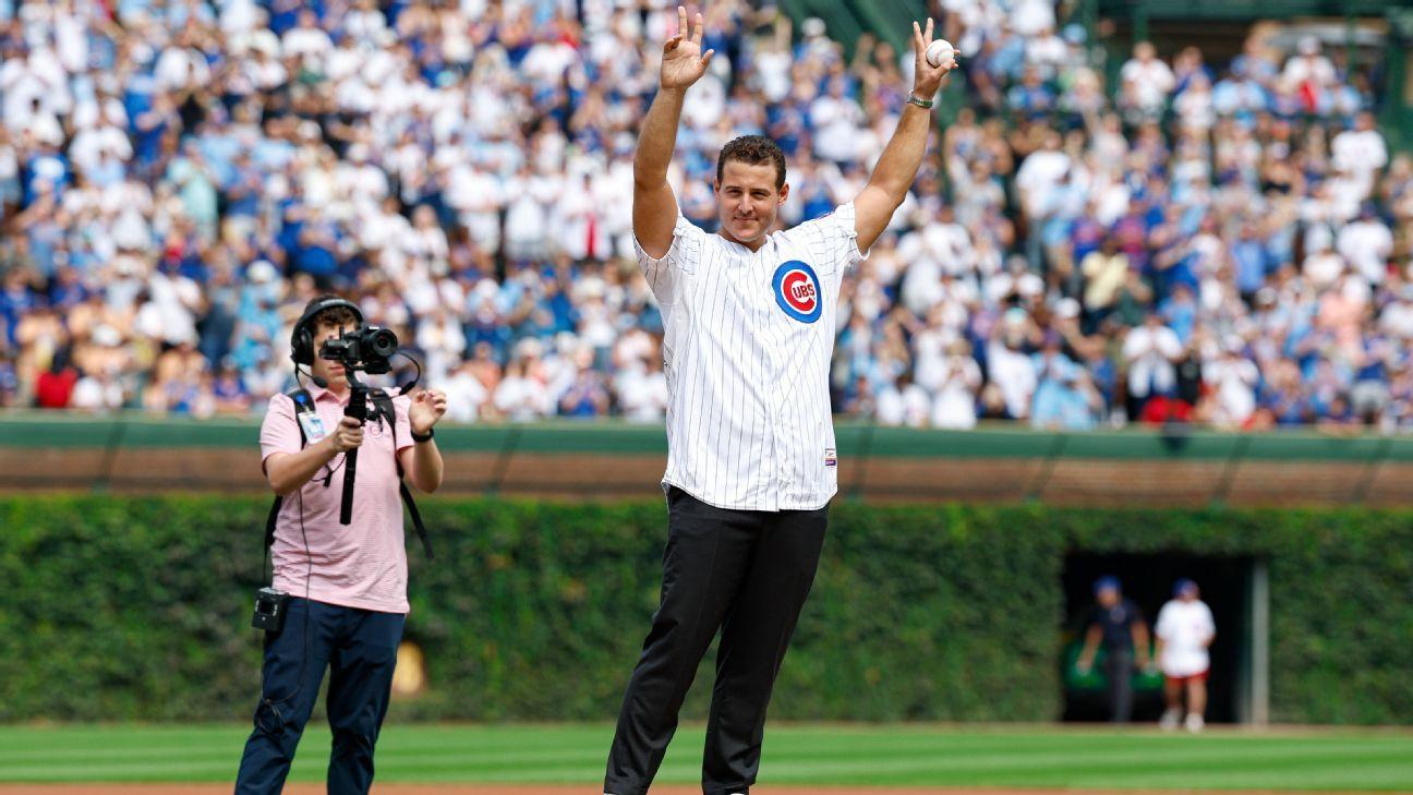 Q CUBS 1b Anthony Rizzo Ha Celebatu Una Retirement Wrigley -