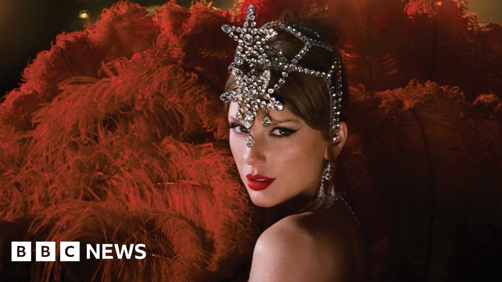 Taylor Swift: Suggle's life is a cute Victoria Victoria