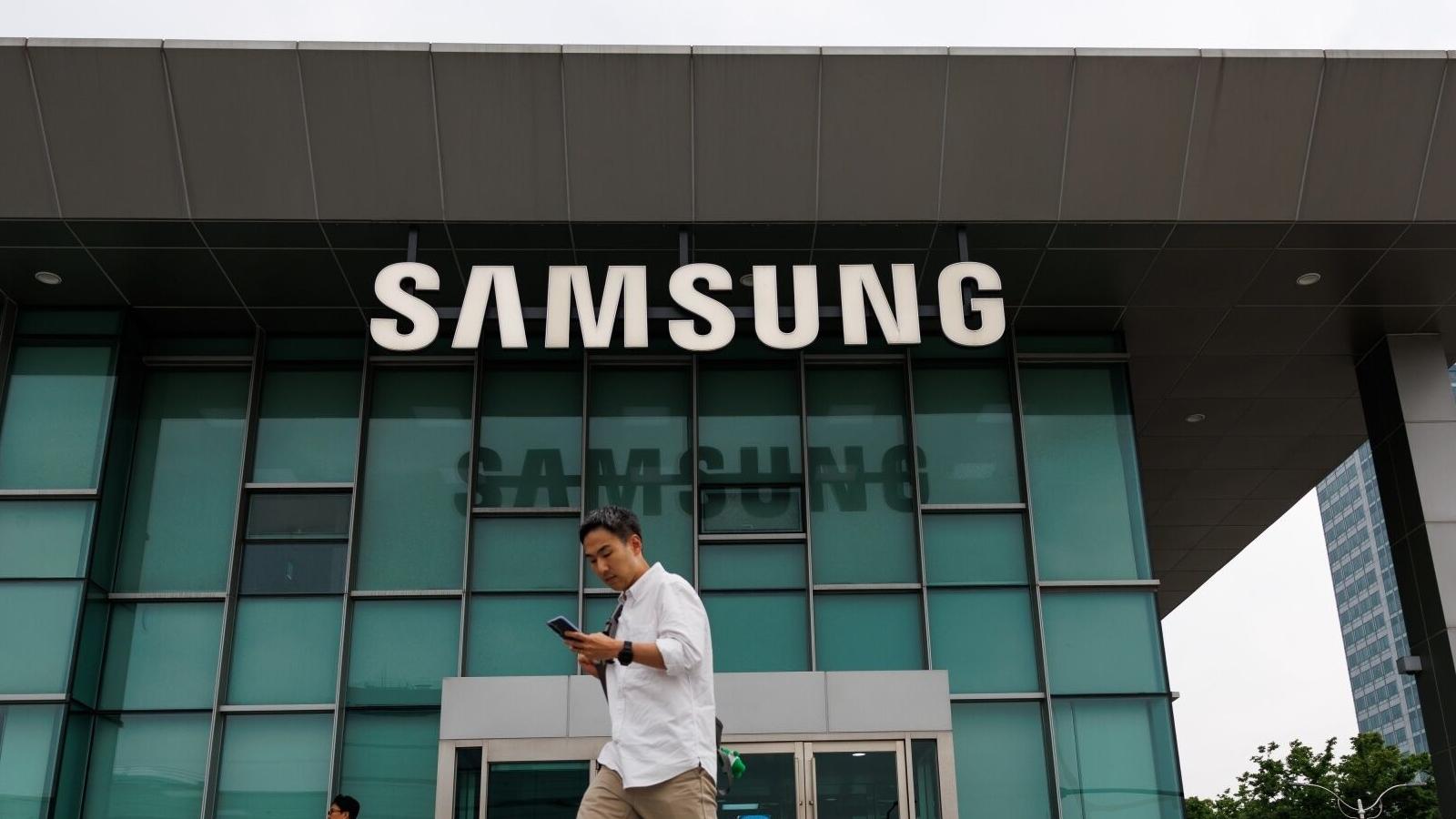 Follal is the most stable to berhancel new this diwali, Samsung has officially withdrawn ... |Hindus...