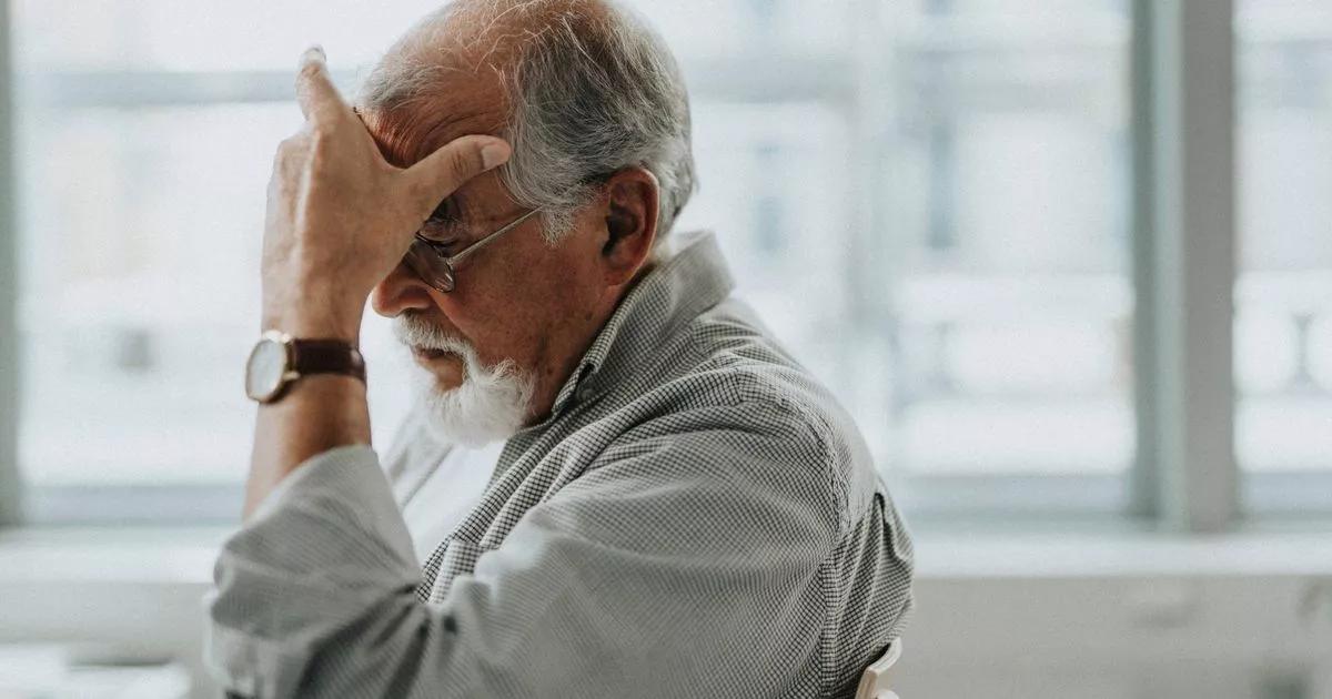 Ten Alzheimer's red flags mistaken for fatigue or stress - Manchester Evening News